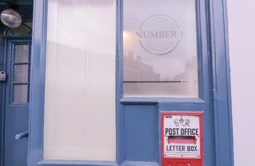 Clare Apartment | Number 1