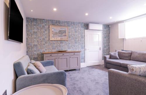 Clare Apartment | Number 1