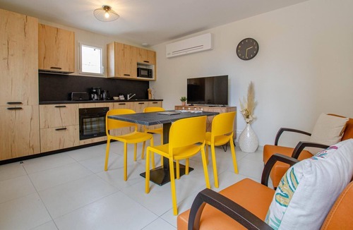 Morvilliers House | Number 1 - MORVILLIERS