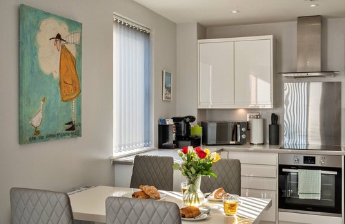 Teignmouth Apartment | Number 10, Montpellier Apartments