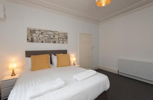 Gateshead House | Number 19