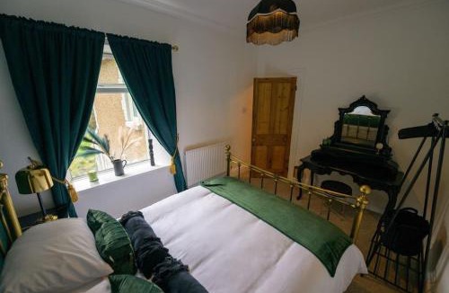 Abercwmboi Villa | Number 2