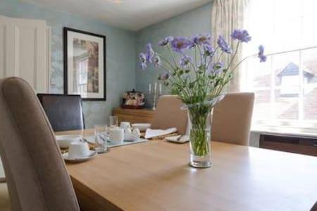 Rye Bed & Breakfast | Number 5