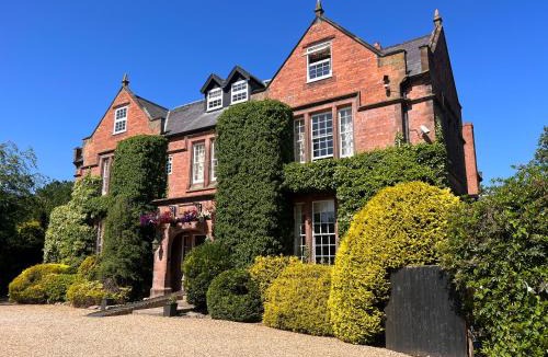 Little Budworth Hotel | Nunsmere Hall Hotel