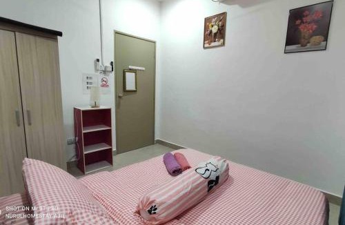 Kampung Bukit Mempelas House | Nurul Homestay Ajil