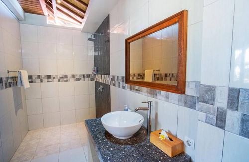 Ceningan Island Hotel | Nusa Veranda Sunset Villas & Restaurant