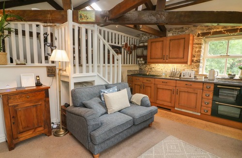 Buckden Cottage | NUTHATCH COTTAGE, pet friendly, with open fire in Buckden