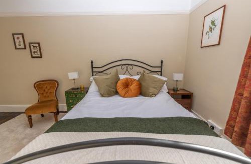Brushford Bed & Breakfast | Nutsford House