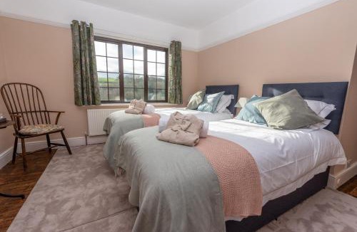 Brushford Bed & Breakfast | Nutsford House