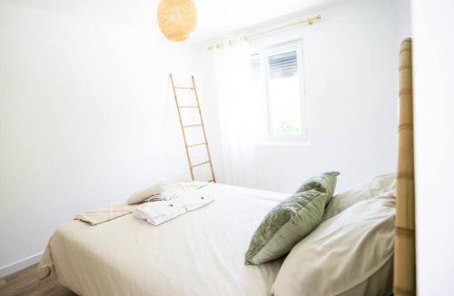 Bagnols-sur-Ceze Apartment | NUXIA Suites&SPA L'Abohème Chic