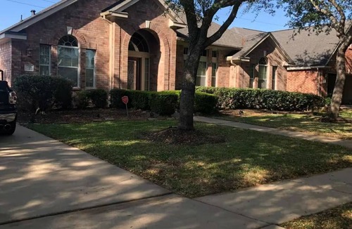 Pecan Grove House | nVisit veterans house comfortable, quiet, and just close enough to everything.
