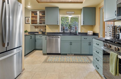 Old Bend House | NW McCann | 2 Bed, 1 Bath