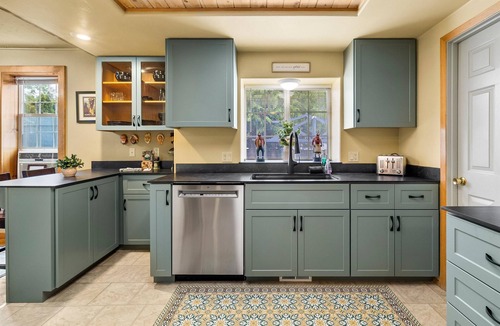 Old Bend House | NW McCann | 2 Bed, 1 Bath