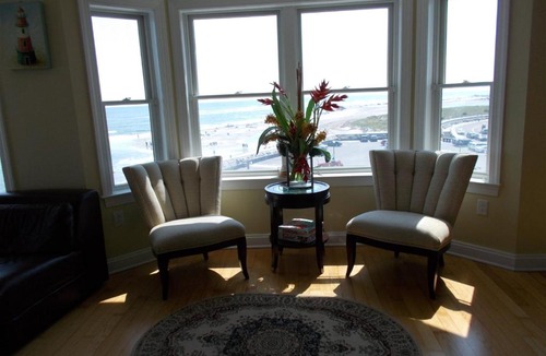 North Wildwood Apartment | NW101 West Spruce Avenue, Unit 404