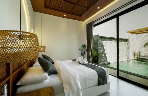 Kerobokan Villa | Nyah Villa Bali - Private Pool & Rice Terrace View
