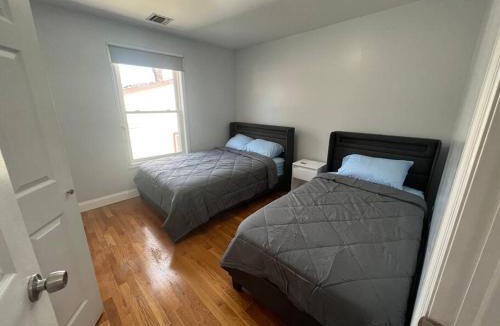 Passaic Apartment | NYC Adjacent Comfy 9 Guest Home