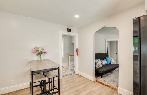 Hackensack Apartment | NYC Area Home Base, 7 Mi to MetLife Stadium!