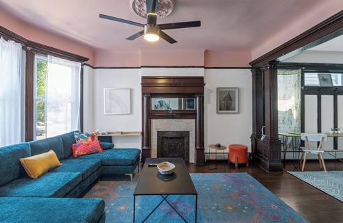 West Side Apartment | NYC Area Jersey City Stay Pet Friendly The ED