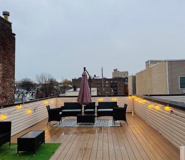 West Side Apartment | NYC Gateway, 30minutes from Manhattan