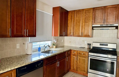 Passaic House | NYC Getaway! Spacious & Comfortable