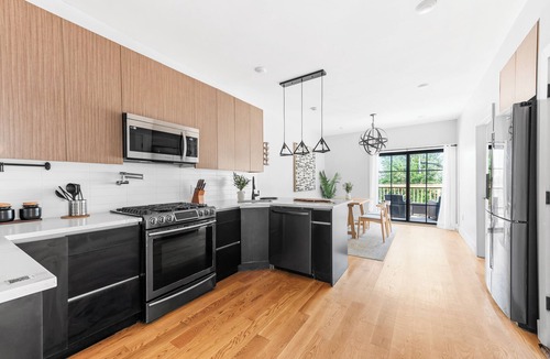 Jersey City Apartment | NYC Skyline Views! Near MetLife EWR NYC PATH