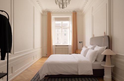 Nyhavn - Amalienborg Apartment | Nyhavn63 Suites by Daniel&Jacob's