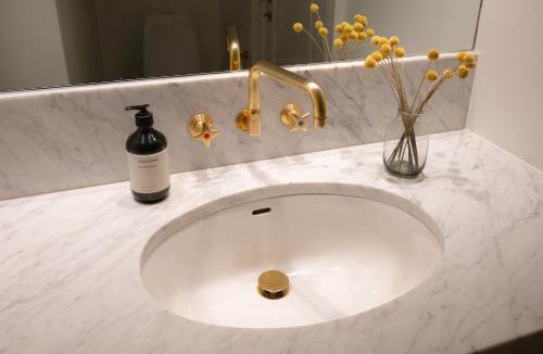 Nyhavn - Amalienborg Apartment | Nyhavn63 Suites by Daniel&Jacob's
