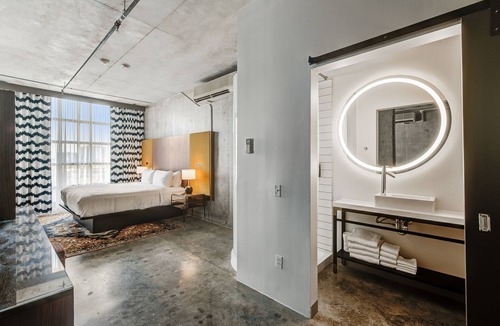 Las Colinas Hotel | NYLO Las Colinas Hotel, Tapestry Collection by Hilton