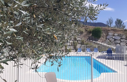 Nyons House | Nyons 3bedroom house with shared pool