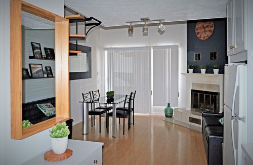 Magog Apartment | O'Berge du Village - Condo C-304