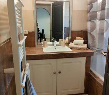 Sillans-la Cascade House | O'fildl'eau gîte