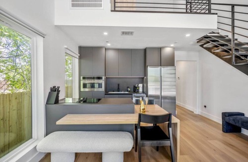 Greater East End Apartment | O`Four Lofts North, Unit A
