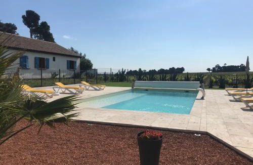 Colombiers Apartment | O’gîtes des colombes