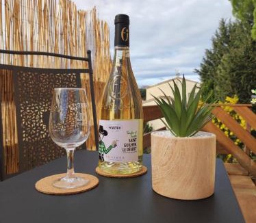 Galargues Bed & Breakfast | O'me Wally