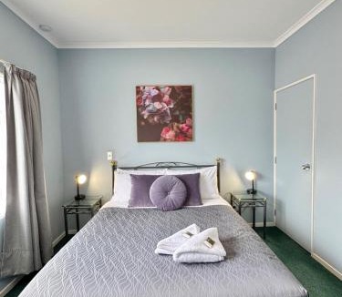 Matamata Hotel | O'Reillys Motel