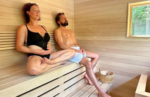 Morin Heights Ski Chalet | o sommet bleu 1chambre & spa sauna hammam