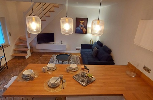 Tours House | O Tour's Angels "Rabelais"