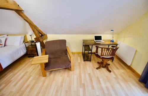 Louin Bed & Breakfast | O Trois Oliviers