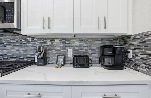 Greater Fondren Southwest House | O30A Single Story 2BR Townhome With King Beds And Work Setup