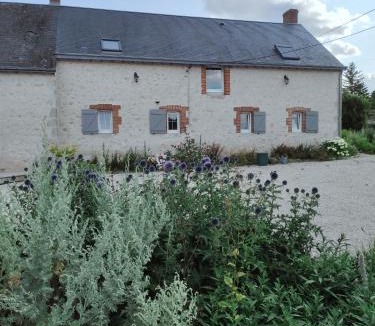 Coulanges Bed & Breakfast | Oacisse
