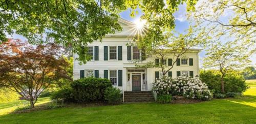 Town of Jerusalem Bed & Breakfast | Oak & Anchor Inn