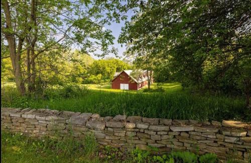 Town of Jerusalem Bed & Breakfast | Oak & Anchor Inn