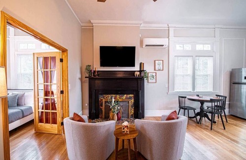 Marietta Apartment | Oak and Ember at Marietta Square