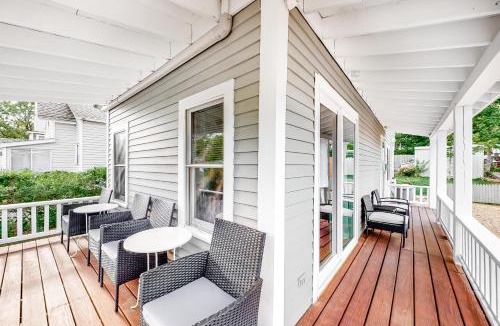 Oak Bluffs House | Oak Bluffs Cottage