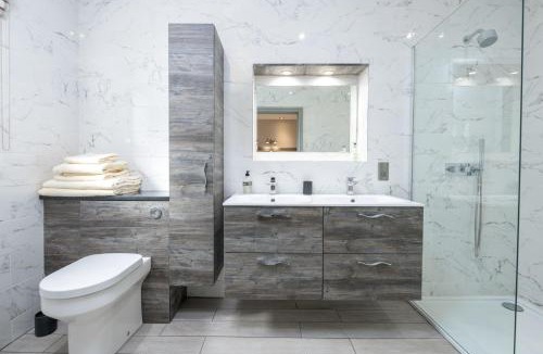 Frampton House | Oak Cottage