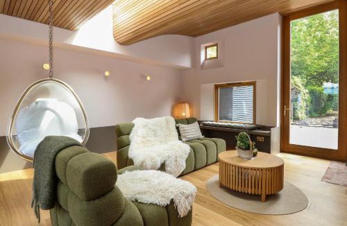 Hopton House | Oak Cottage