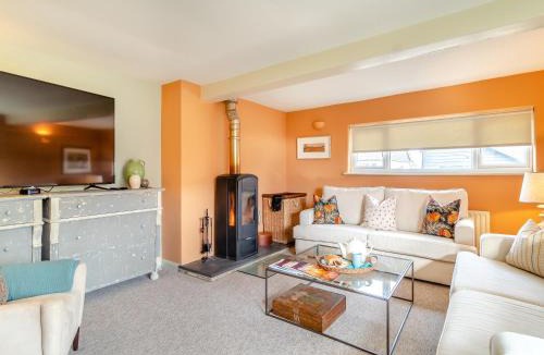 Saxmundham House | Oak Cottage