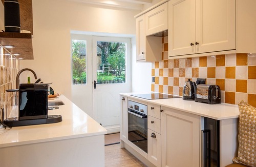 Whichford Cottage | Oak Cottage - Pet friendly, Swerford