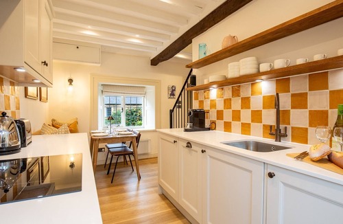 Whichford Cottage | Oak Cottage - Pet friendly, Swerford