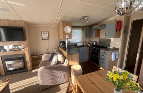 Muston Resort | Oak Green